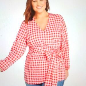 - Lane Bryant Checkered Wrap Top size 14/16
